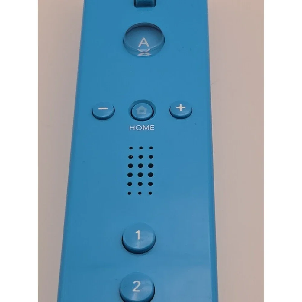 Light Blue Wii Nintendo Motion Plus Controller With Sleeve And Strap Tested